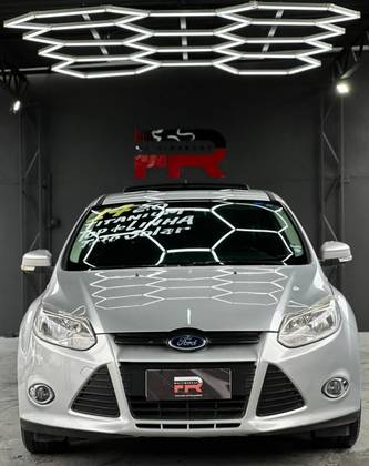 FORD FOCUS 2.0 TITANIUM 16V FLEX 4P POWERSHIFT